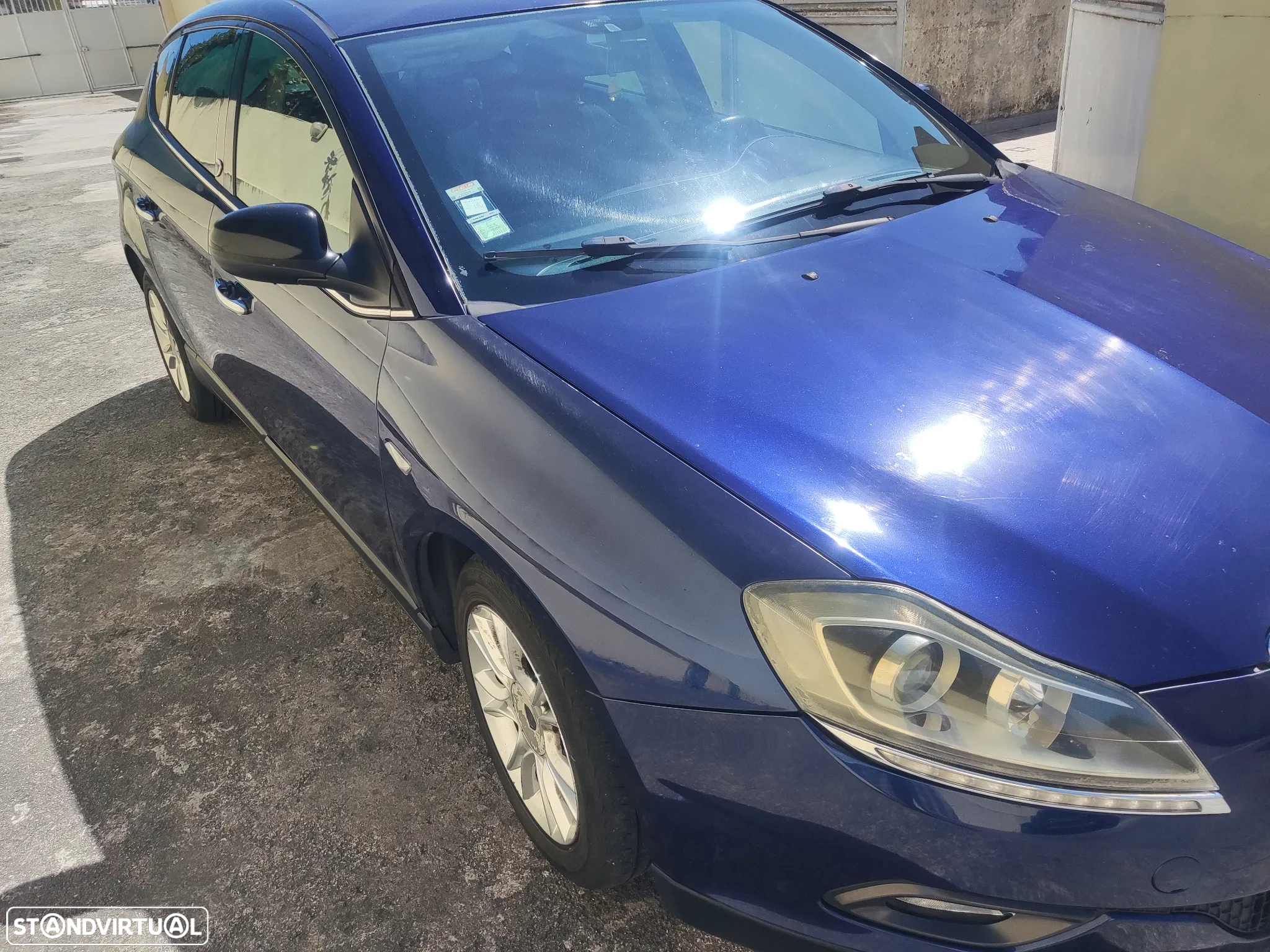 Lancia Delta 1.6 M-Jet Platino - 4