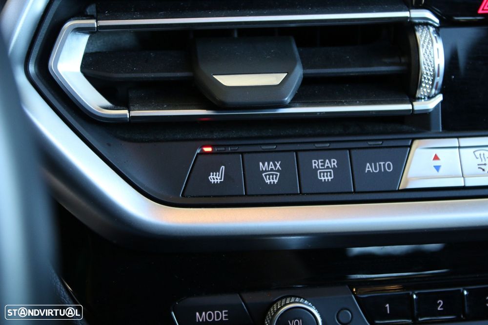 BMW iX3 M Sport Impressive - 33