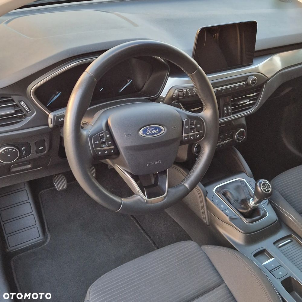 Ford Focus 2.0 TDCi Titanium ASS - 25