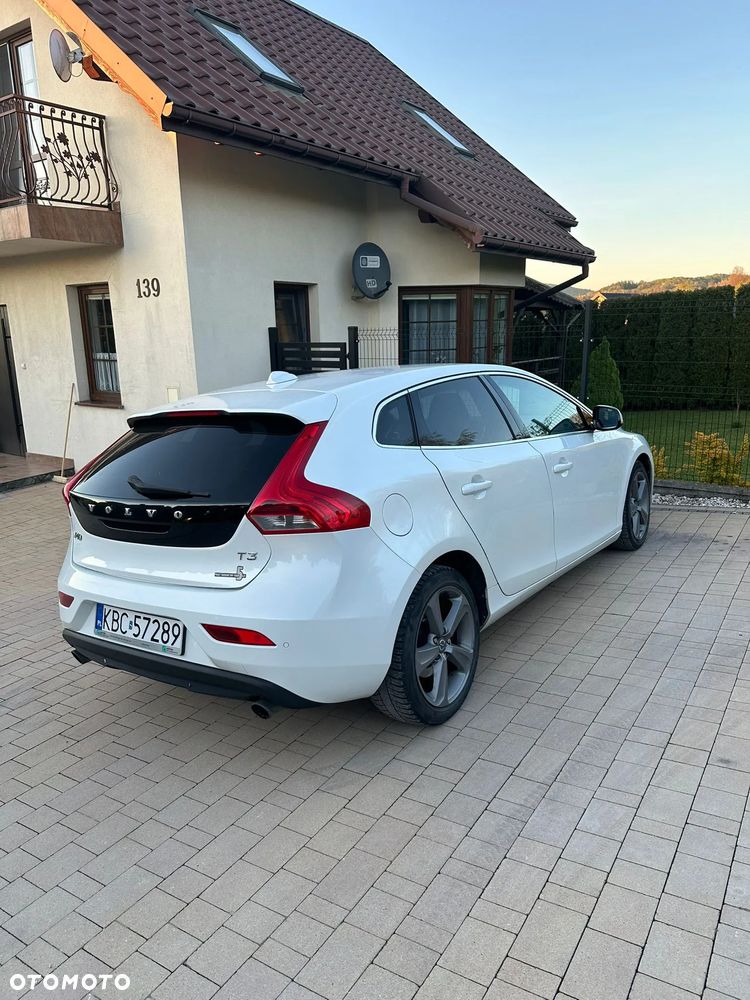 Volvo V40 T3 Summum - 6
