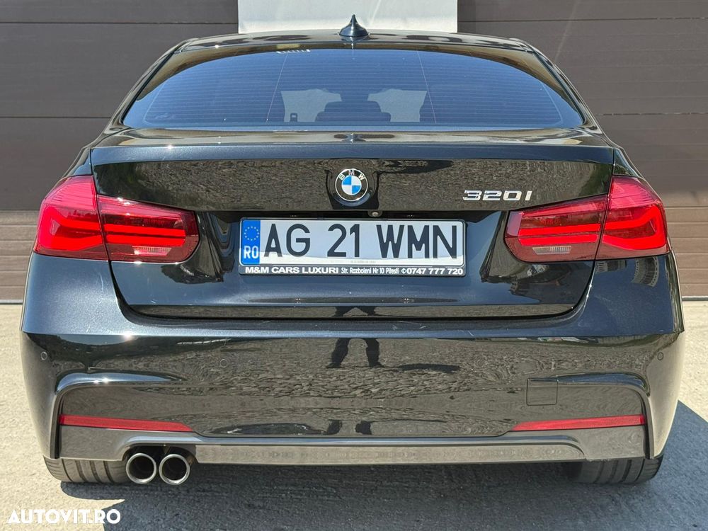 BMW Seria 3 320i Aut. M Sport - 40
