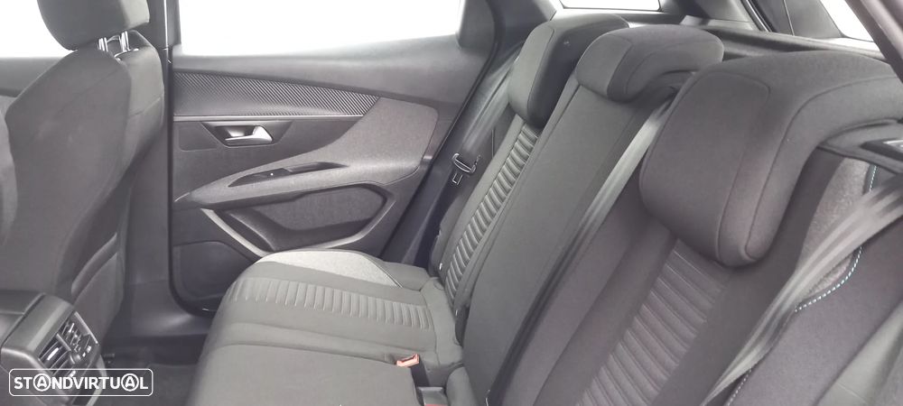 Peugeot 3008 1.2 PureTech Active Pack - 12