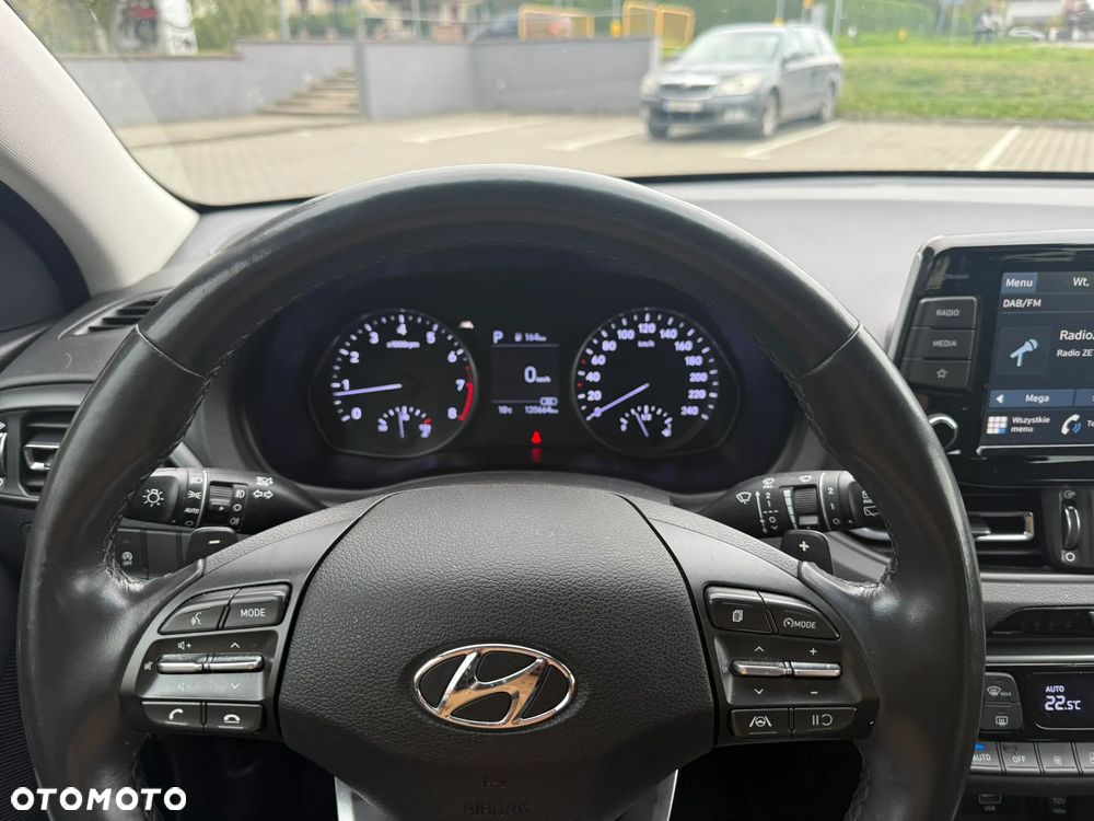 Hyundai i30 1.5 T-GDI 48V Comfort DCT - 37
