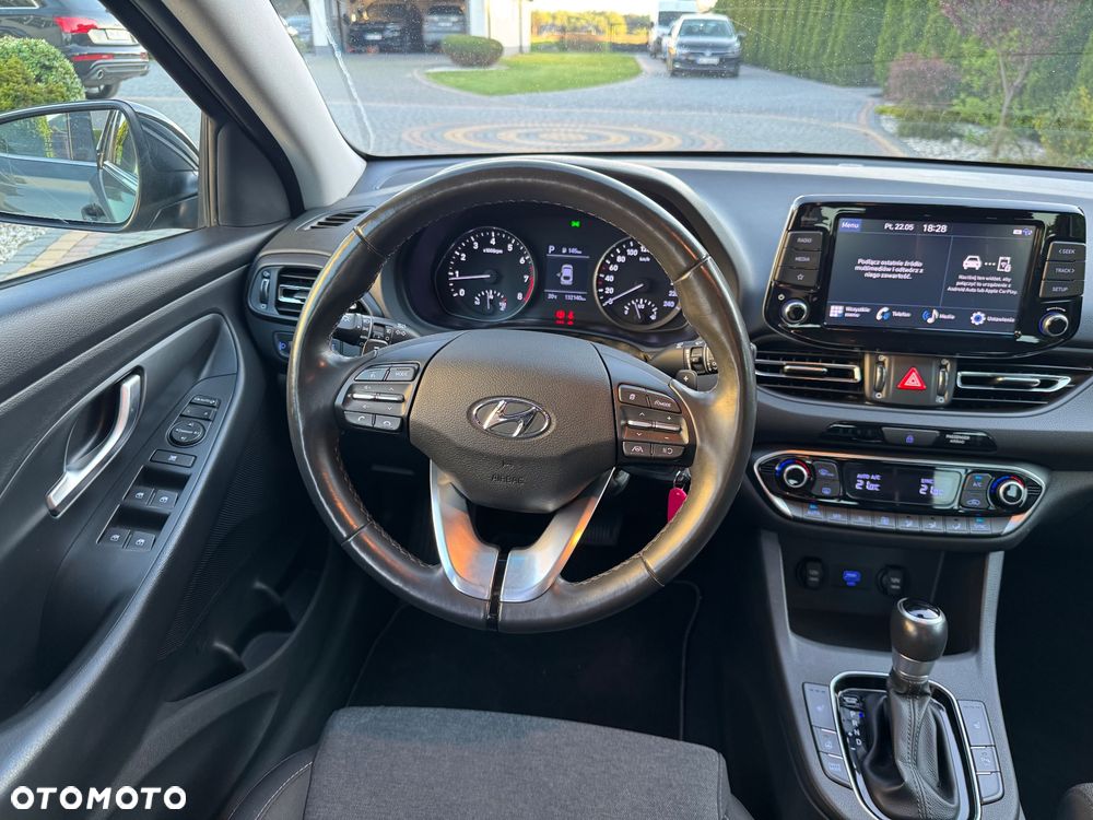 Hyundai i30 1.5 T-GDI 48V Comfort DCT - 29