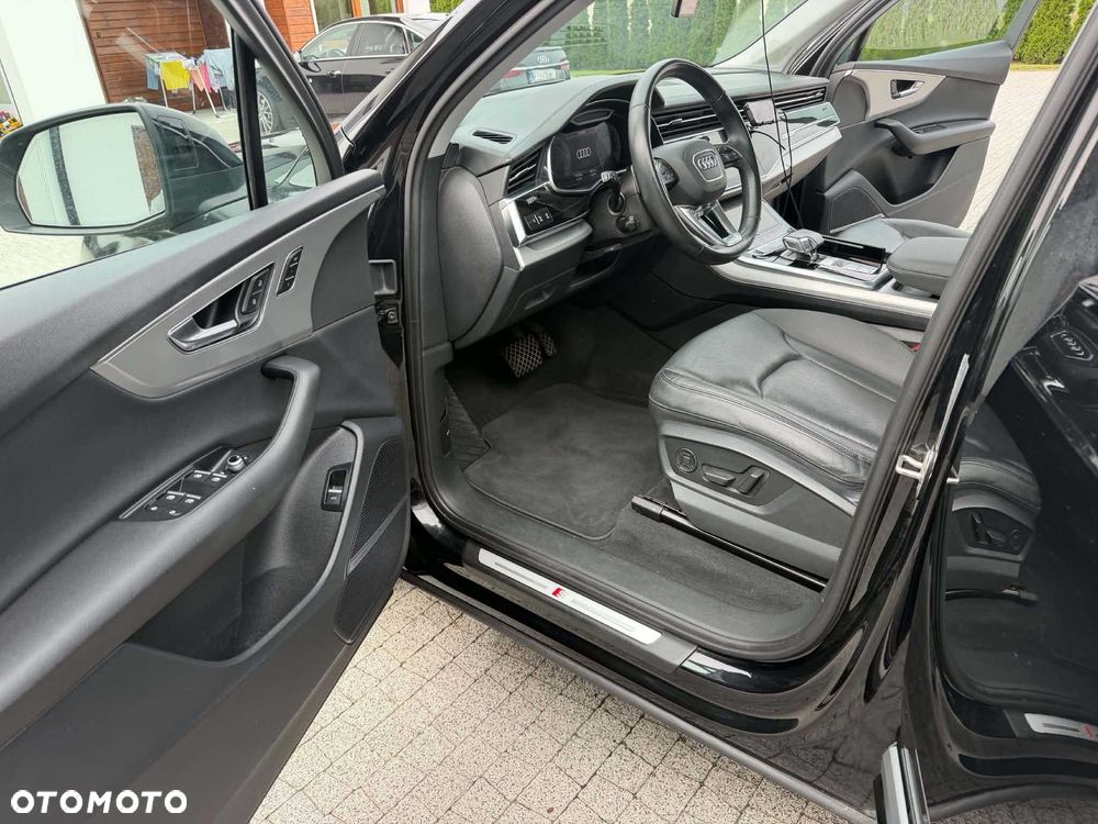 Audi Q7 - 4
