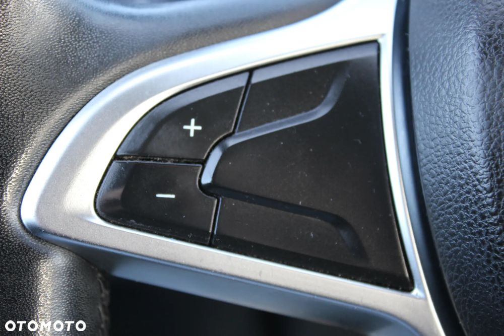 Dacia Sandero dCi 90 Laureate - 15