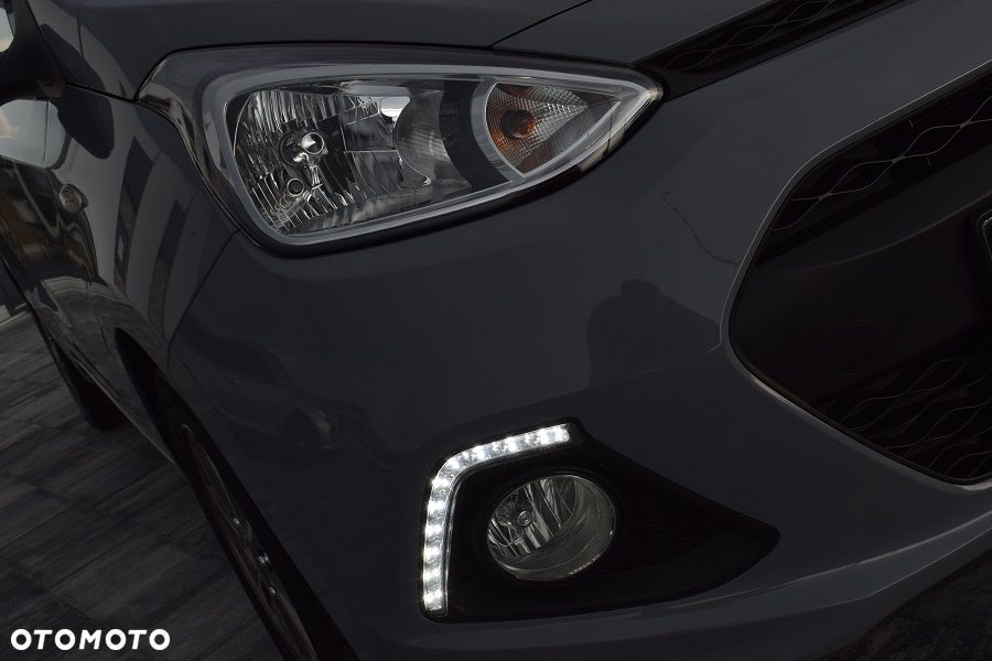 Hyundai i10 1.0 BlueDrive Premium - 19