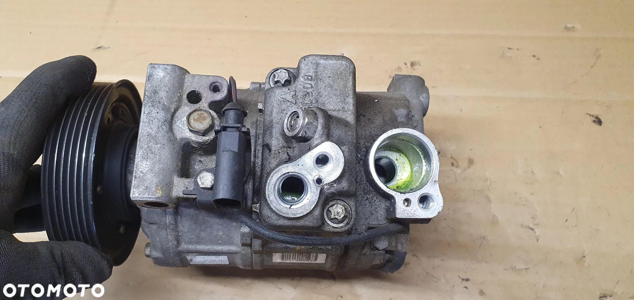 Sprężarka klimatyzacji pompa klimy Audi A4 B6 8E0260805G - 4