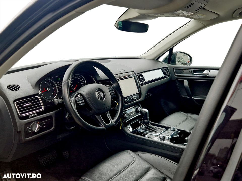 Volkswagen Touareg V6 TDI BMT Supreme Plus - 17