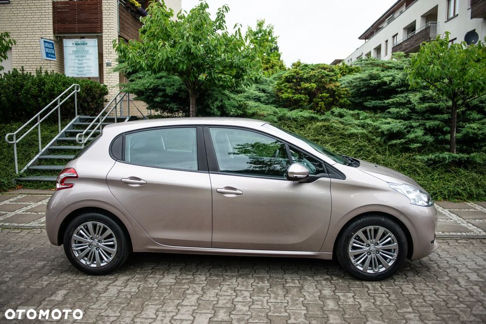 Peugeot 208 PureTech 68 Active - 10