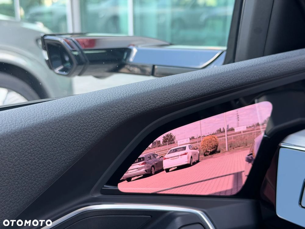 Audi e-tron 55 Quattro S Line - 24