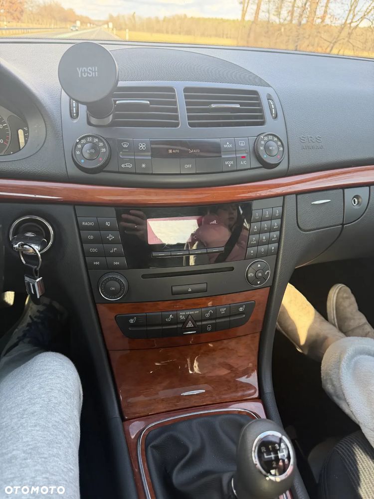 Mercedes-Benz Klasa E 200 CDI Classic DPF - 10