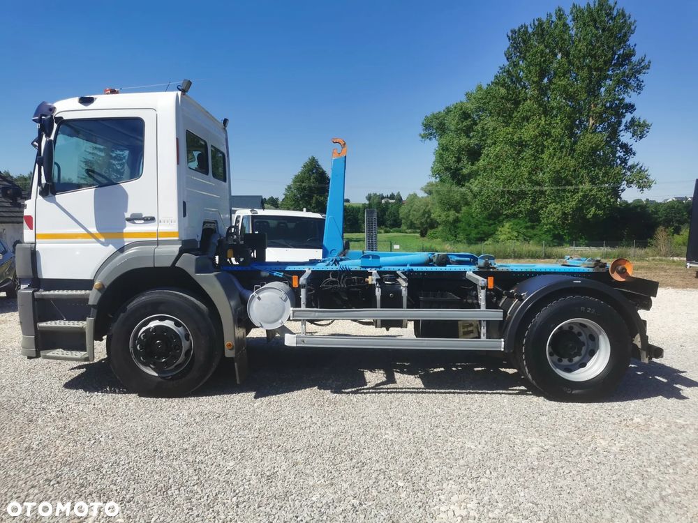 Mercedes-Benz Atego 18.230 Hakowiec do kontenerów płyta czołowa Blokada mostu Hydraulika - 3