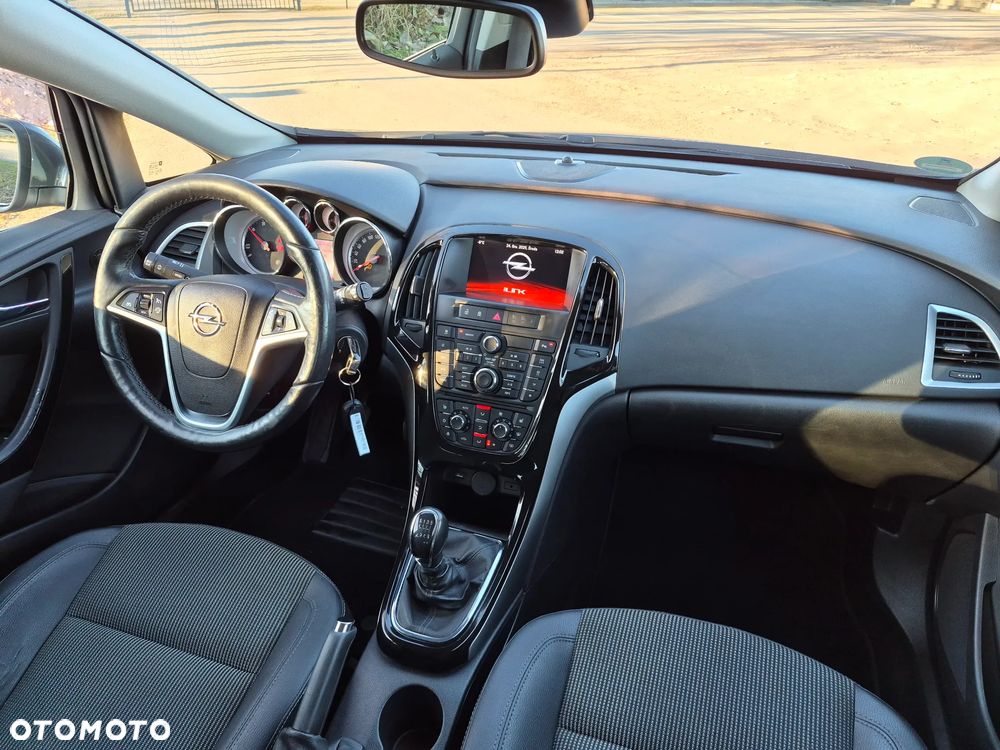 Opel Astra 2.0 CDTI ecoFLEX Start/Stop Exklusiv - 9