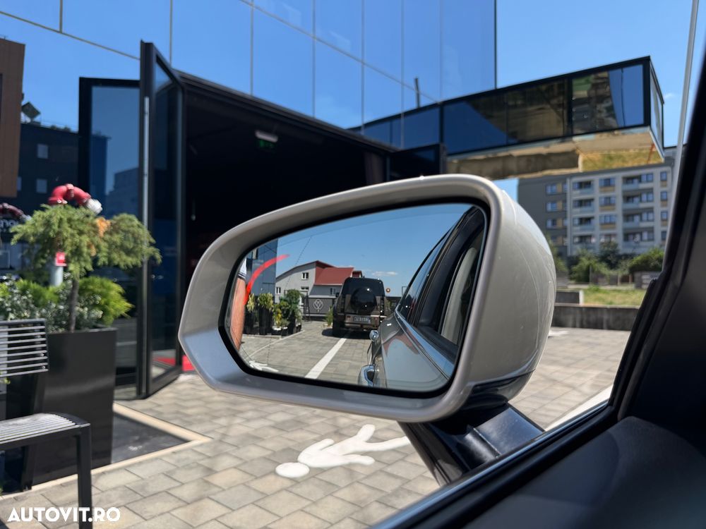Volvo V90 - 36