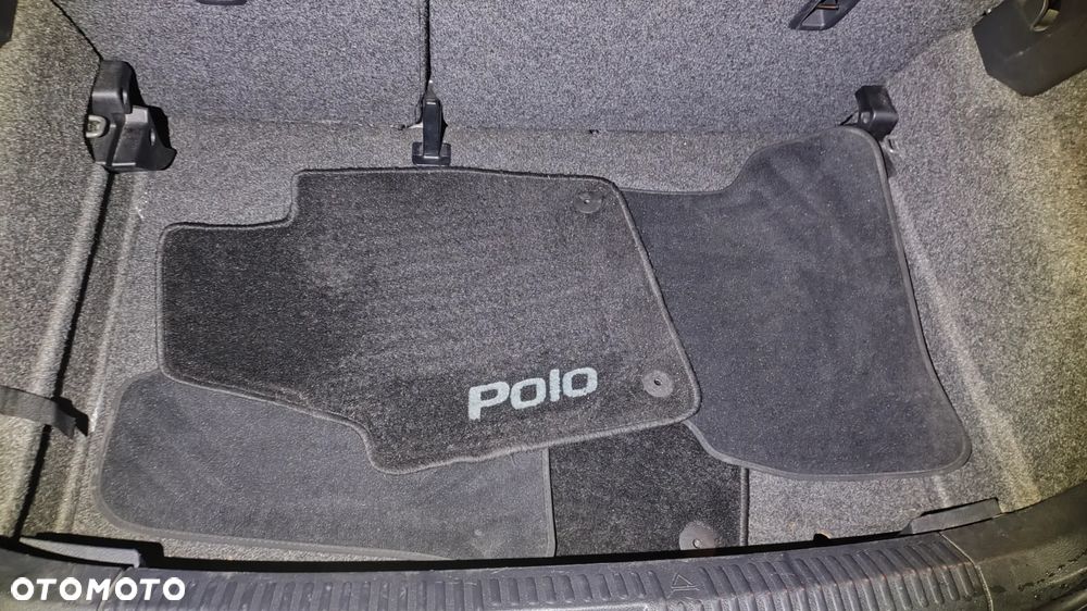 Volkswagen Polo - 8