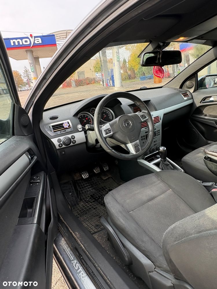 Opel Astra - 14