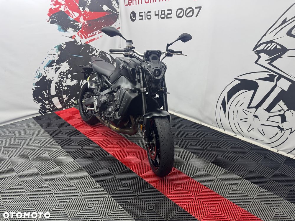 Yamaha MT - 40