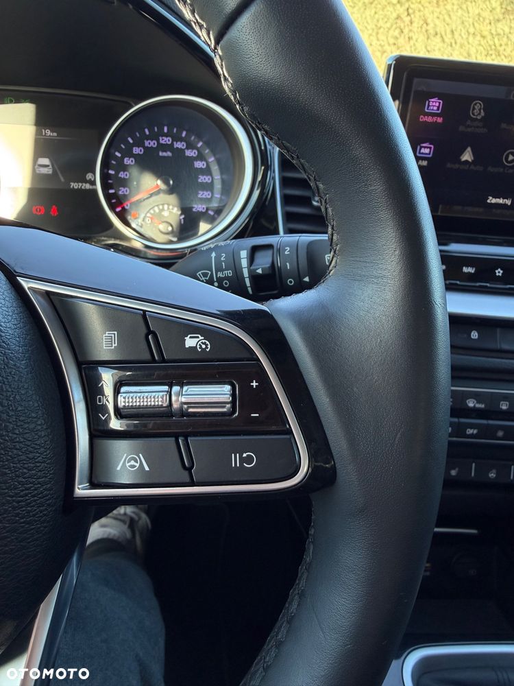 Kia Ceed 1.5 T-GDI Business Line - 31