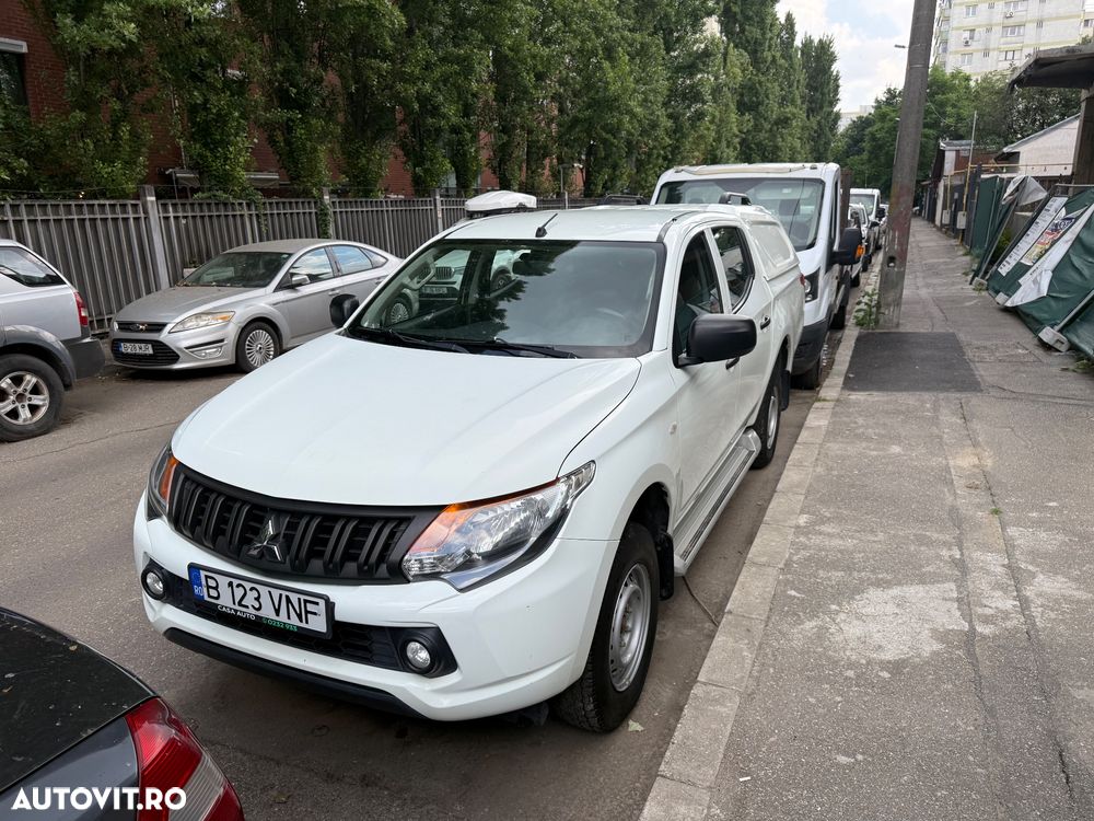 Mitsubishi L200 Double Cab M/T Intense - 36