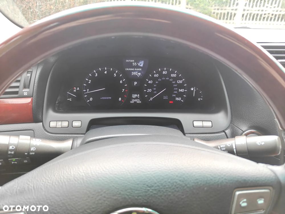 Lexus LS - 34
