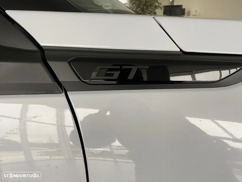 Peugeot 2008 1.2 PureTech GT Line EAT8 - 4