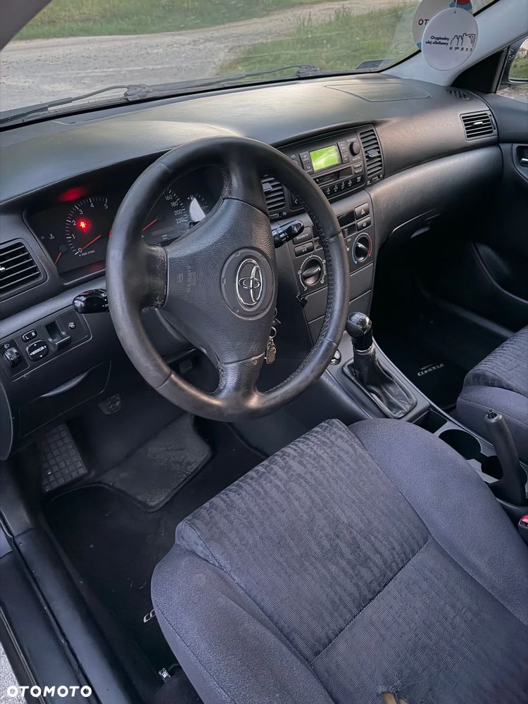Toyota Corolla 2.0 D-4D - 9