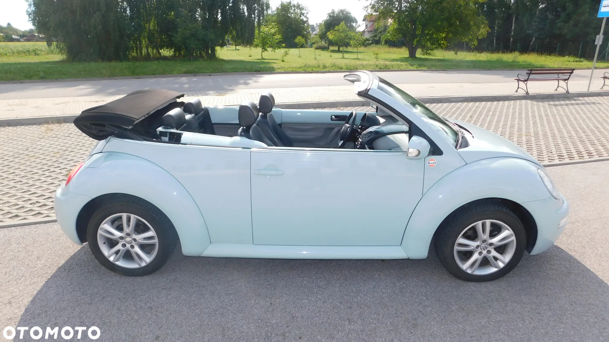 Volkswagen New Beetle Cabriolet 2.0 - 26