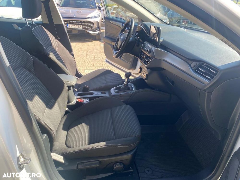 Ford Focus 1.5 EcoBlue Titanium - 9