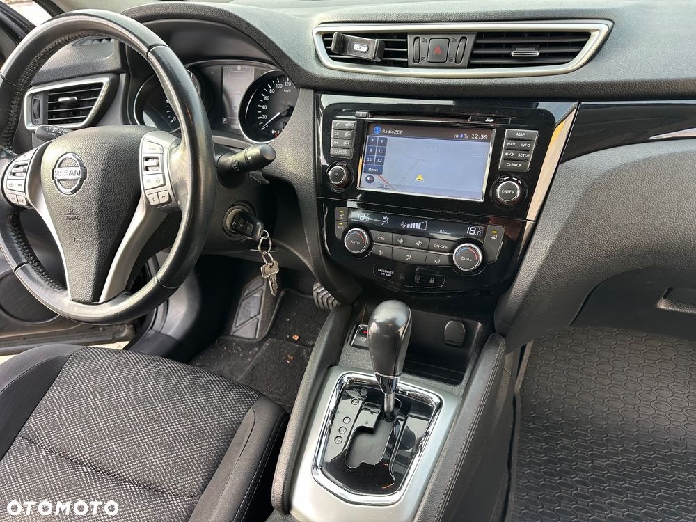 Nissan Qashqai - 40