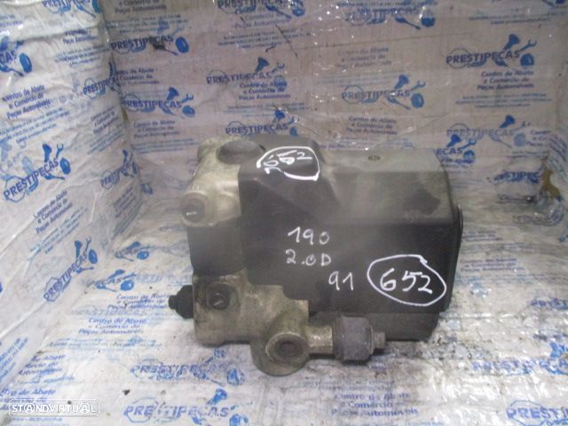 Abs 0265200043 MERCEDES 190 1991 2.0 D MERCEDES W124 1992 2.5D MERCEDES W202 1995 C180i 120CV 4P BRANCO MERCEDES W201 1992 180I 109CV 0P PRETO MERCEDES W201 190D 1991 2.0 75CV 4P CINZA - 1