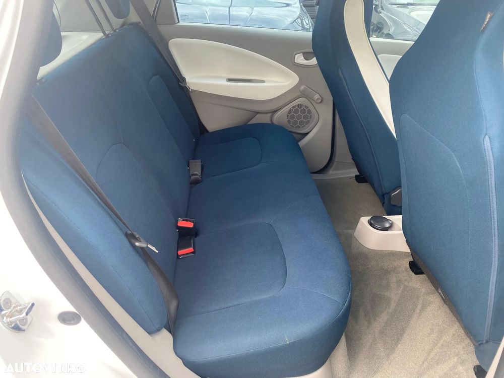Renault ZOE - 6
