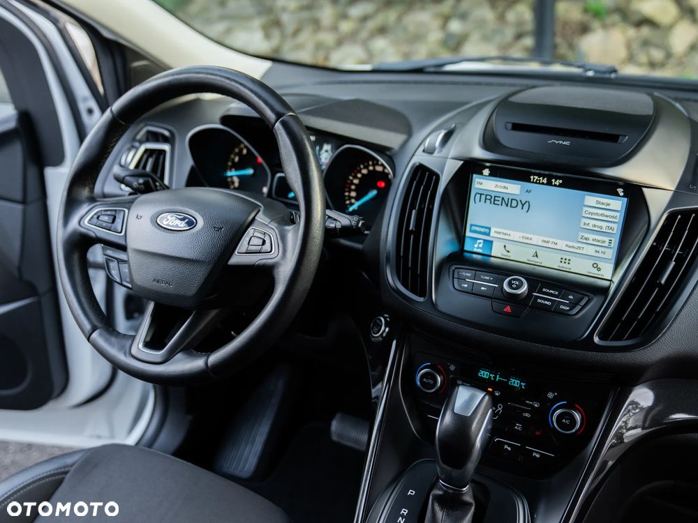 Ford Kuga 1.5 EcoBoost 4x4 Titanium - 18