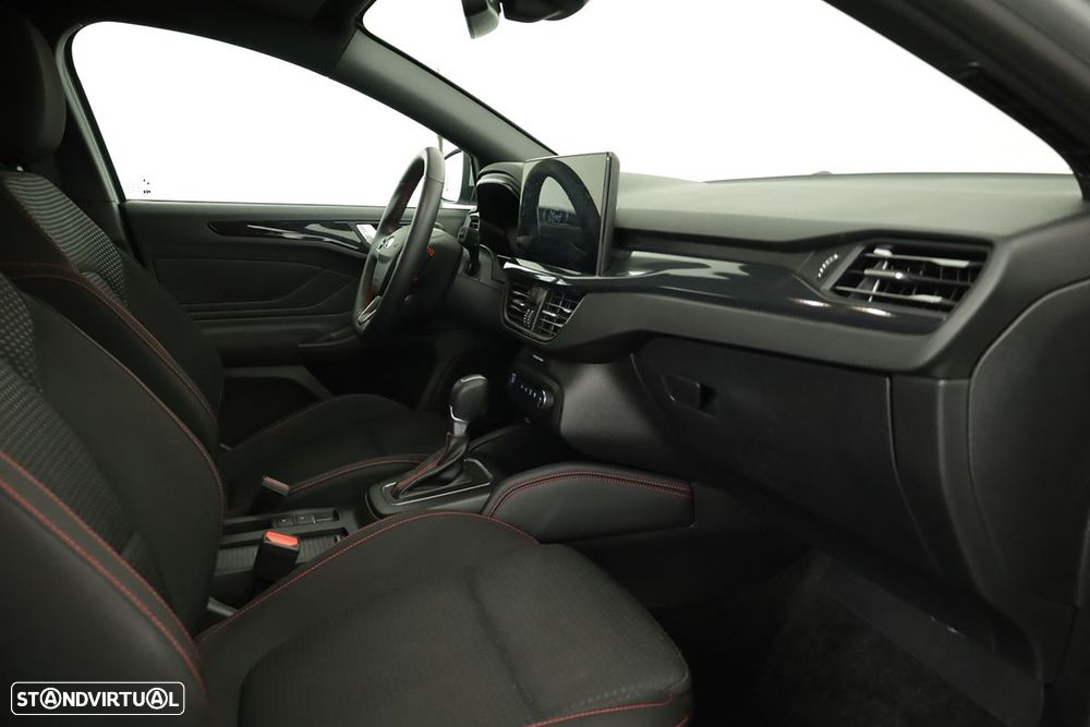 Ford Focus SW 1.0 EcoBoost MHEV ST-Line Aut. - 21