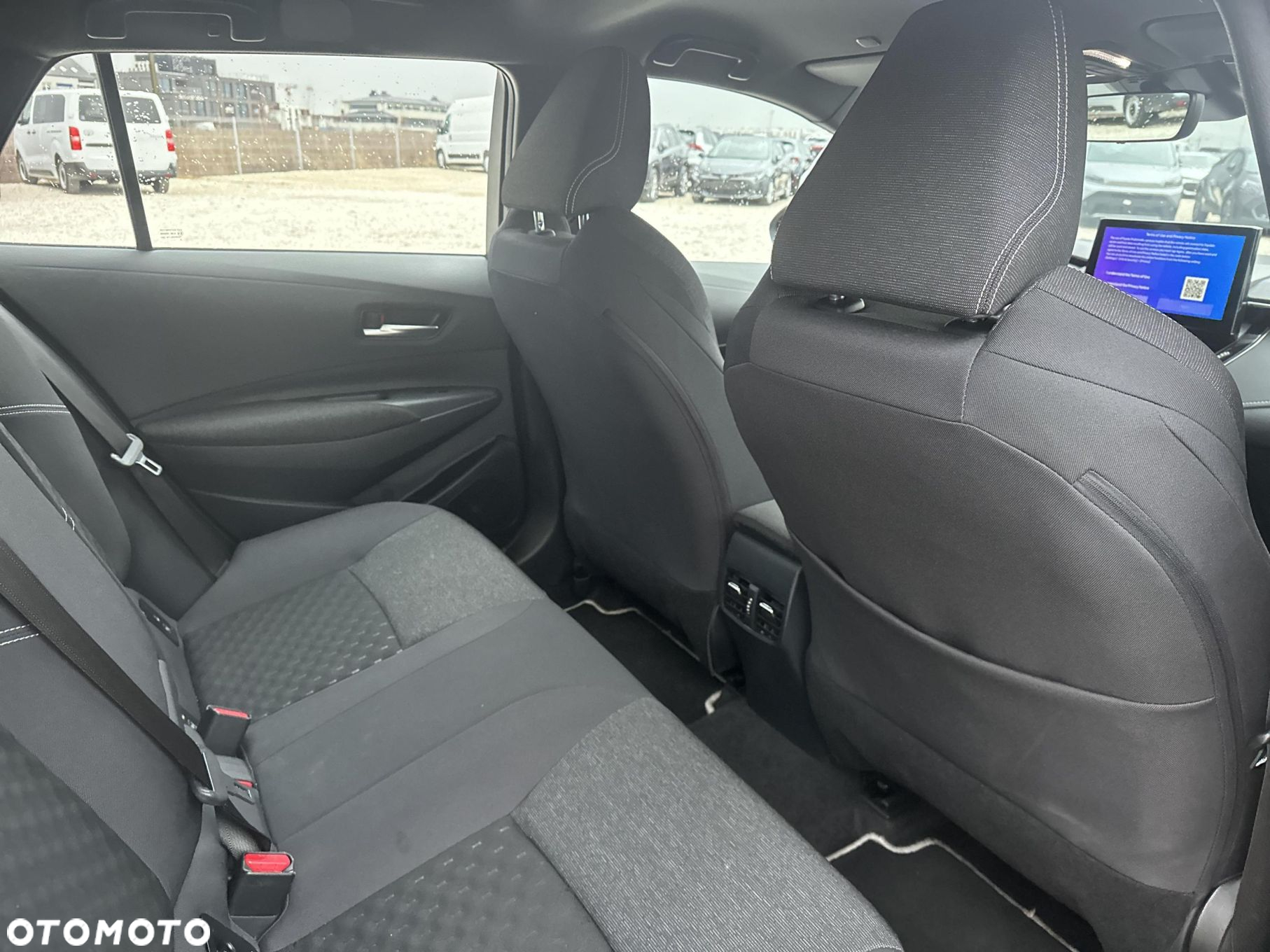 Toyota Corolla - 13