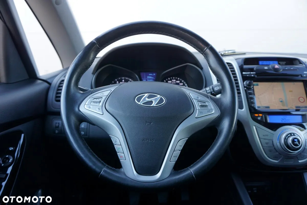 Hyundai ix20 - 26