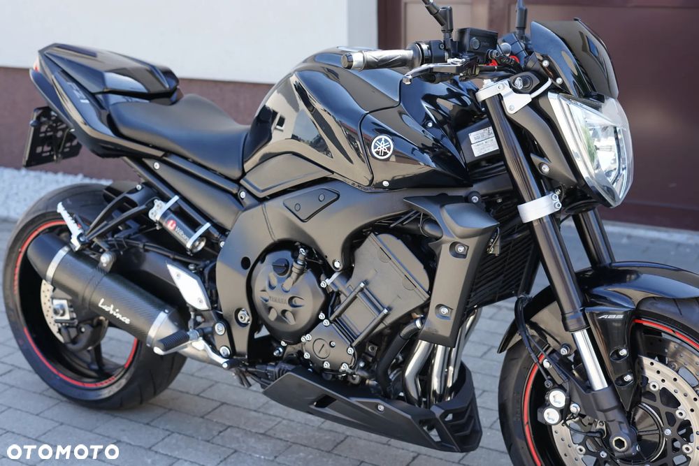 Yamaha FZ - 13