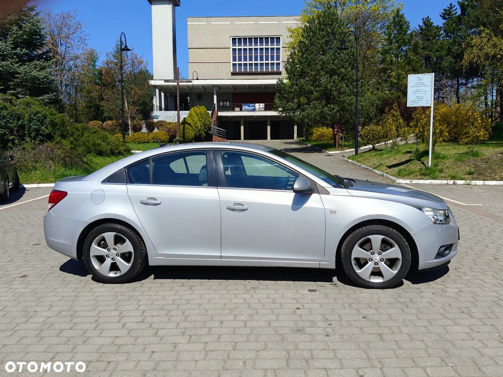 Chevrolet Cruze 2.0 LT - 2