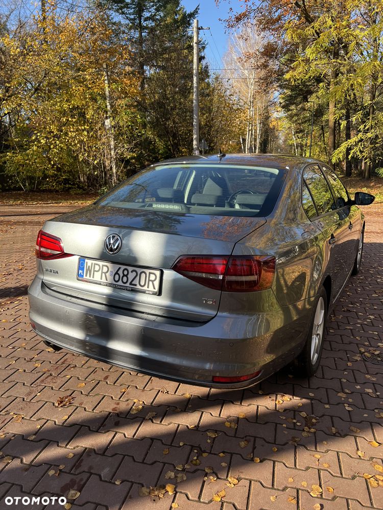 Volkswagen Jetta 1.4 TSI BMT Comfortline - 32