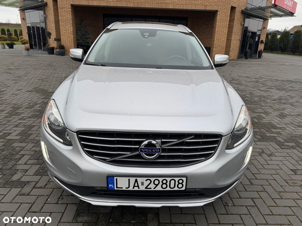 Volvo XC 60 T5 AWD Geartronic Summum - 8