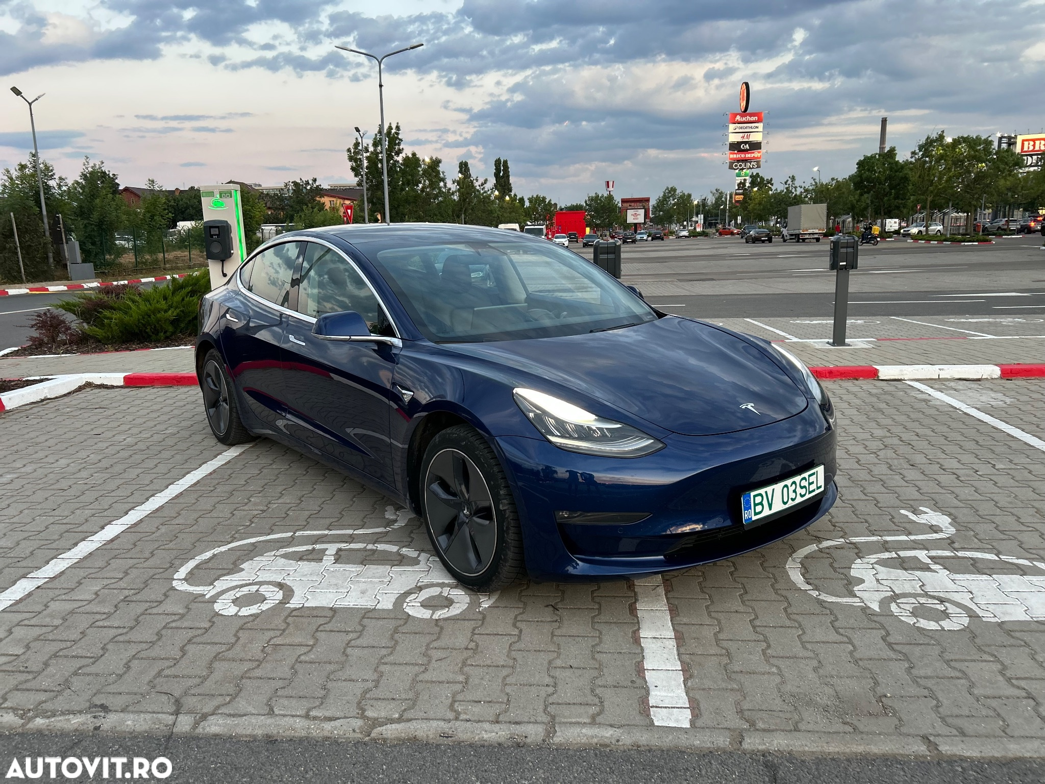 Tesla Model 3 - 2