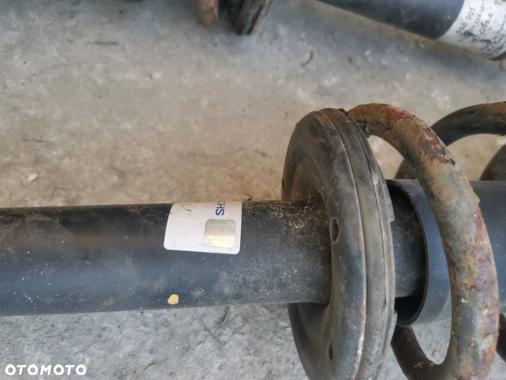 Sprężyny Obniżające H&R Audi A4 B6 Przednie Mcpersony - 3