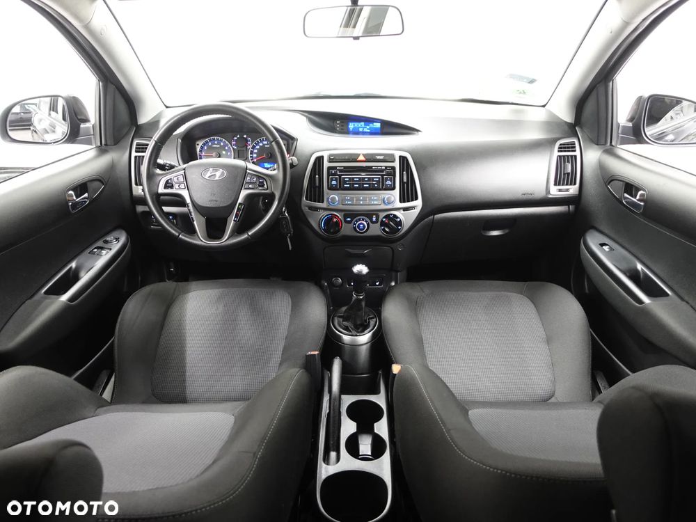 Hyundai i20 - 26