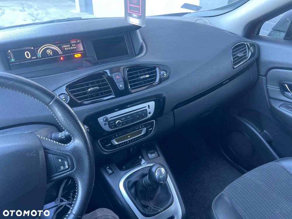 Renault Scenic 1.5 dCi Dynamique - 17