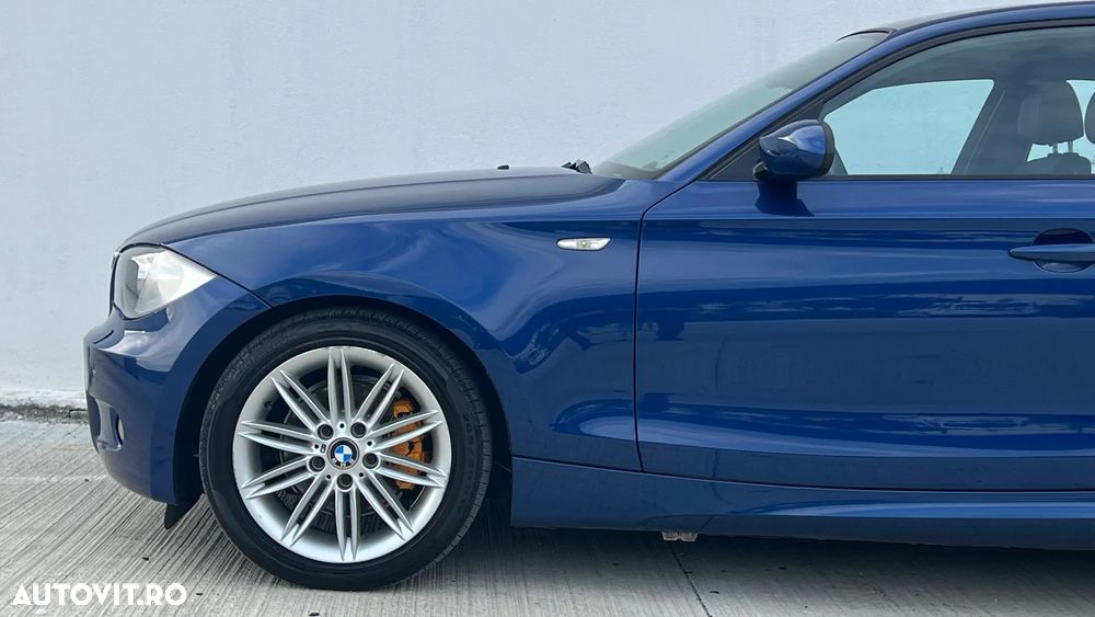 BMW Seria 1 120d DPF Edition Sport - 12