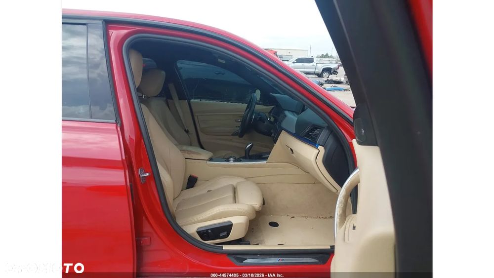 BMW Seria 3 335i Sport Line - 10