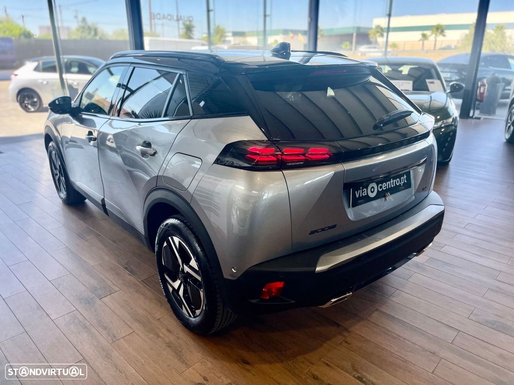 Peugeot 2008 1.2 PureTech GT Pack EAT8 - 4