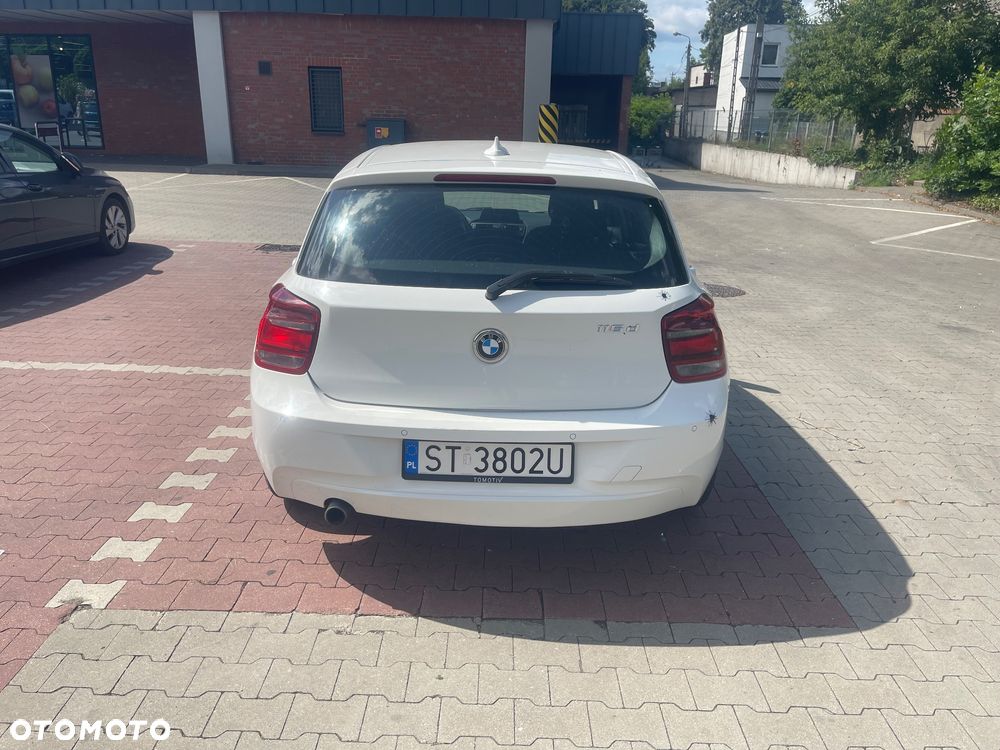 BMW Seria 1 116d - 5