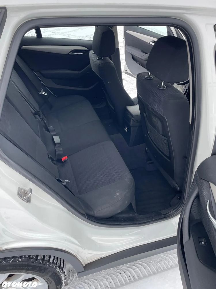 BMW X1 sDrive18d - 15