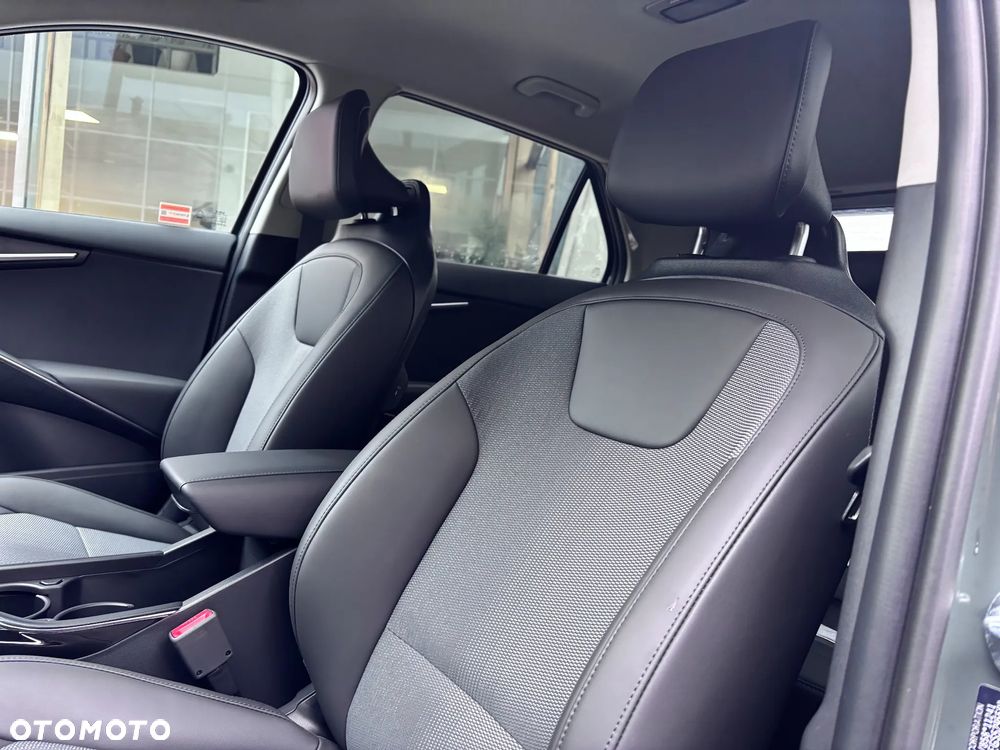 Kia Niro 1.6 GDI Hybrid L - 10